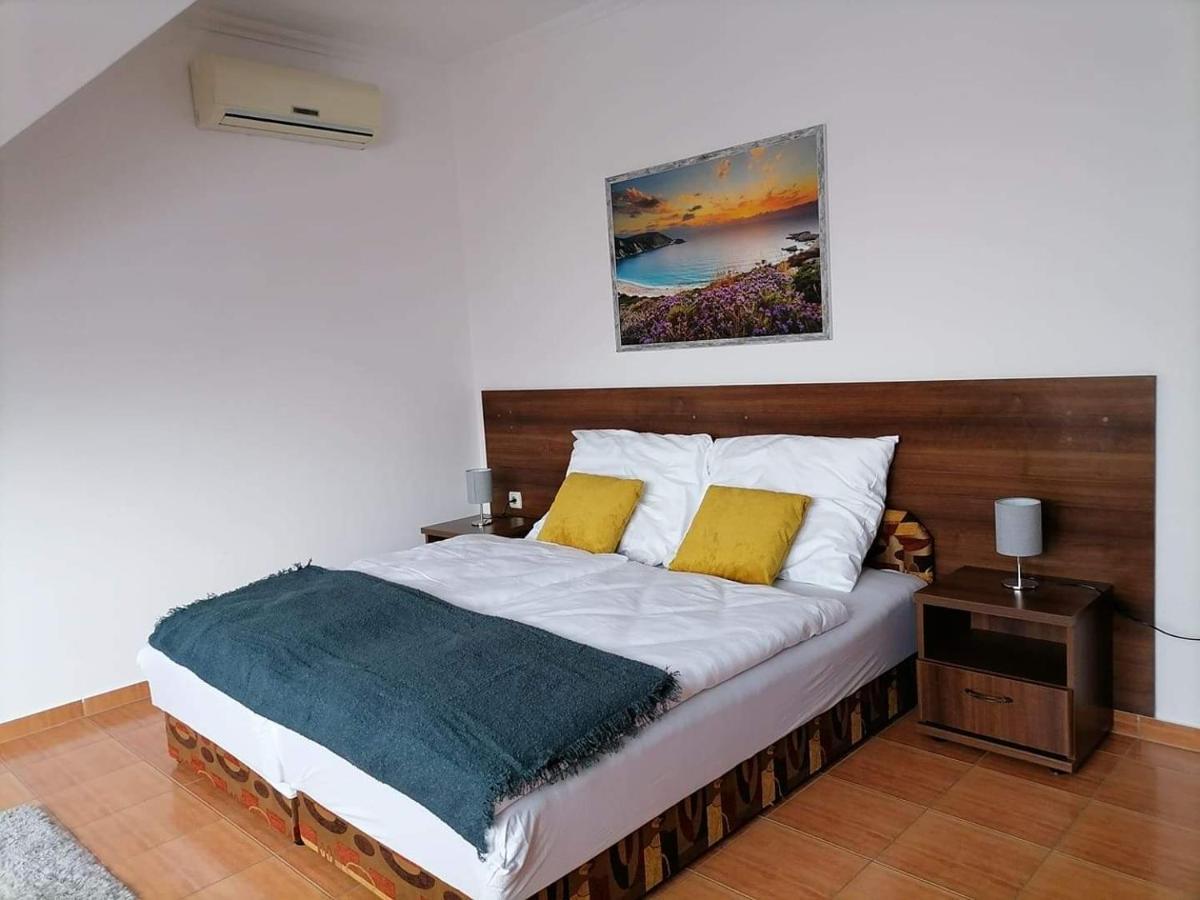 Aqua Oazis Apartman Hajdúszoboszló Zewnętrze zdjęcie