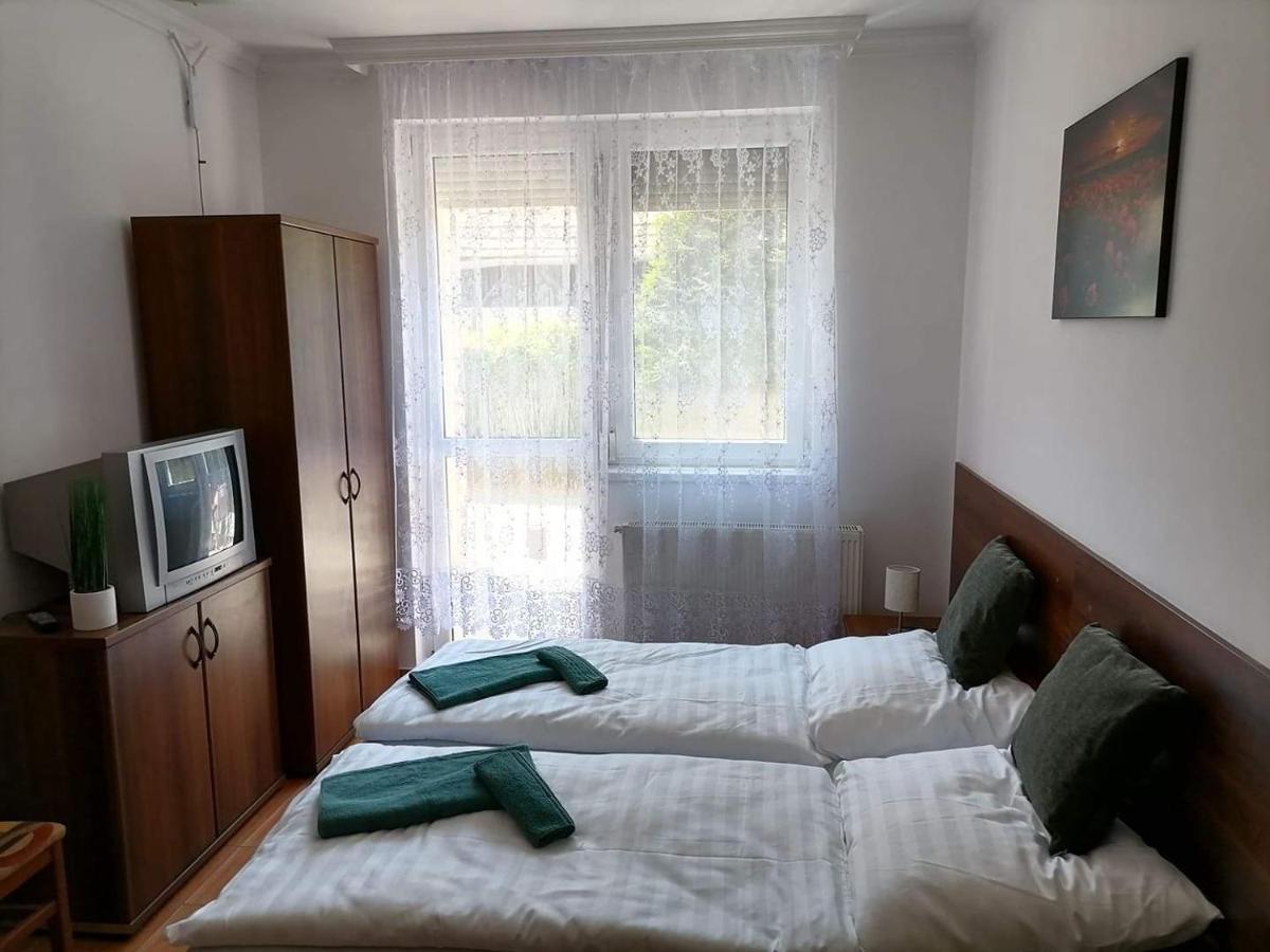 Aqua Oazis Apartman Hajdúszoboszló Zewnętrze zdjęcie
