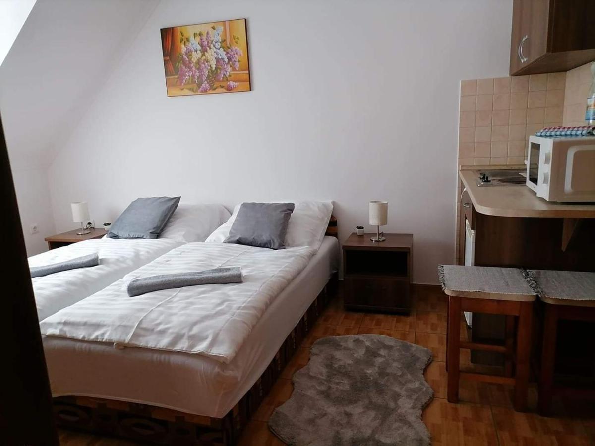 Aqua Oazis Apartman Hajdúszoboszló Zewnętrze zdjęcie