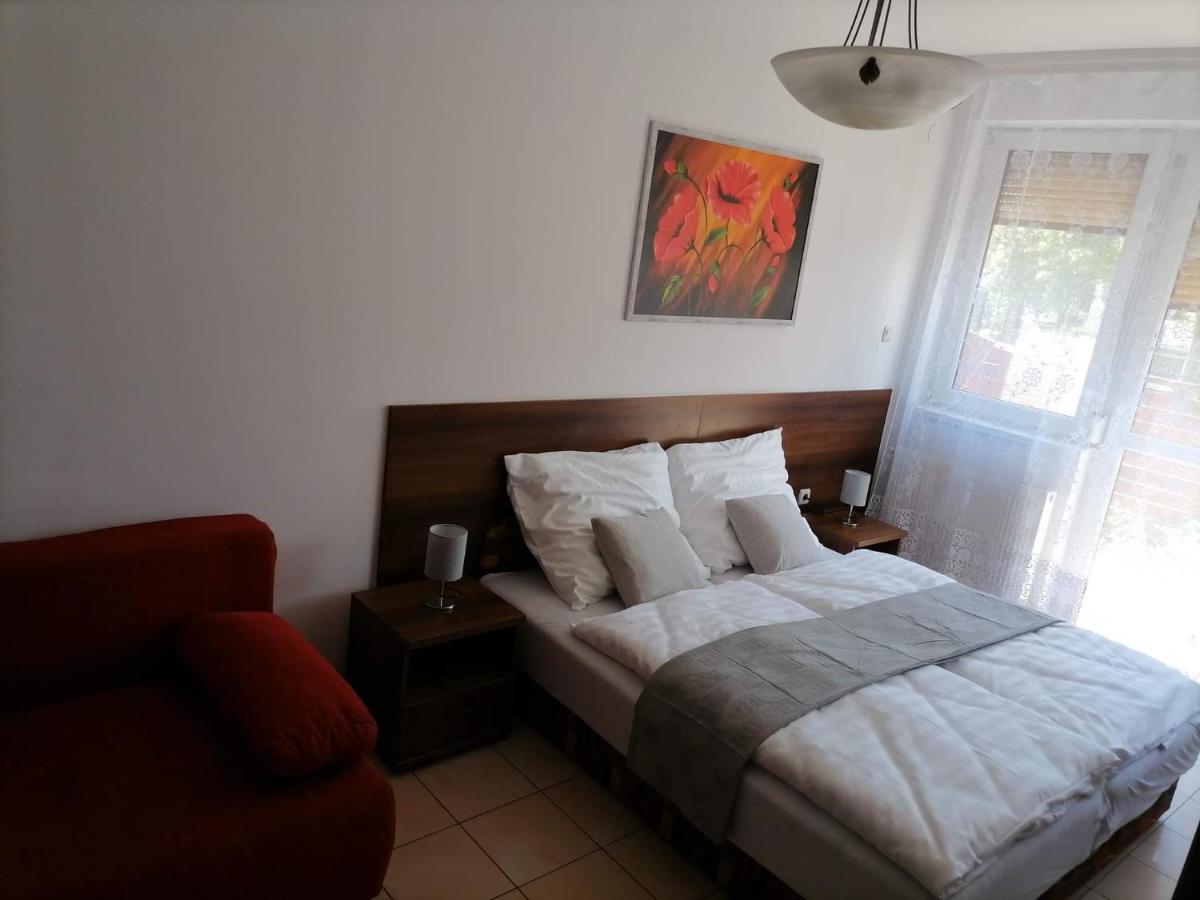 Aqua Oazis Apartman Hajdúszoboszló Zewnętrze zdjęcie