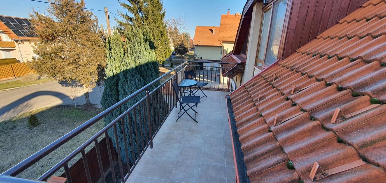 Aqua Oazis Apartman Hajdúszoboszló Zewnętrze zdjęcie