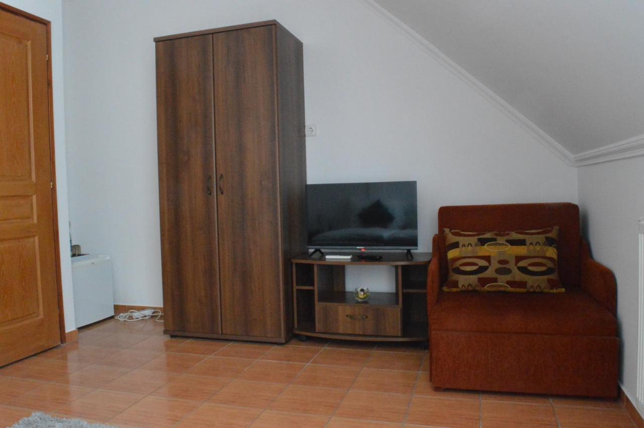 Aqua Oazis Apartman Hajdúszoboszló Zewnętrze zdjęcie