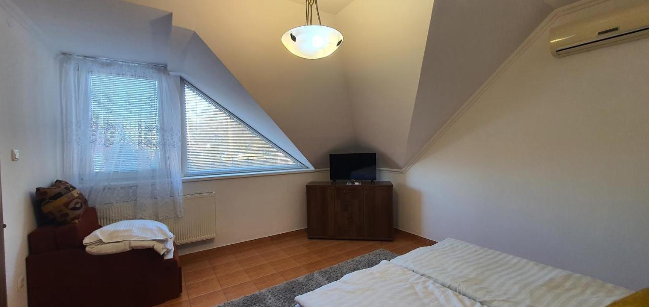 Aqua Oazis Apartman Hajdúszoboszló Zewnętrze zdjęcie