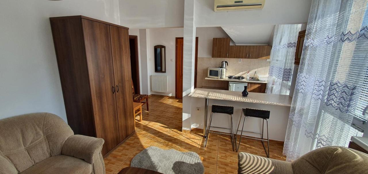 Aqua Oazis Apartman Hajdúszoboszló Zewnętrze zdjęcie